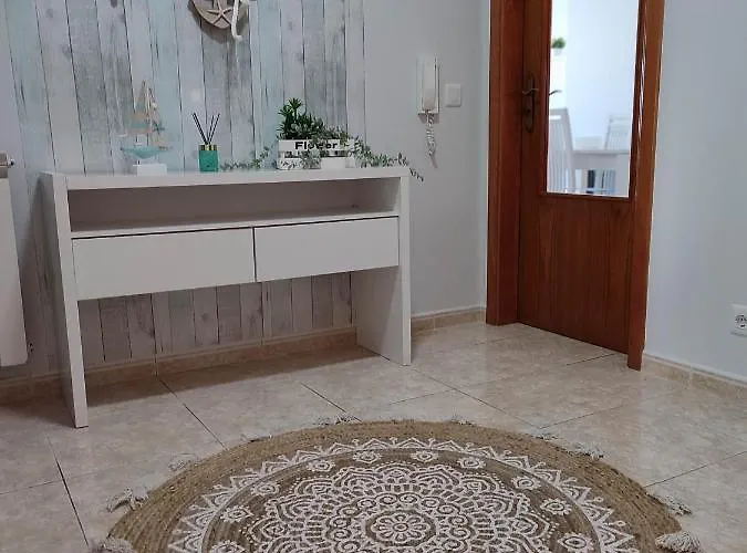 Apartment Big Wave House